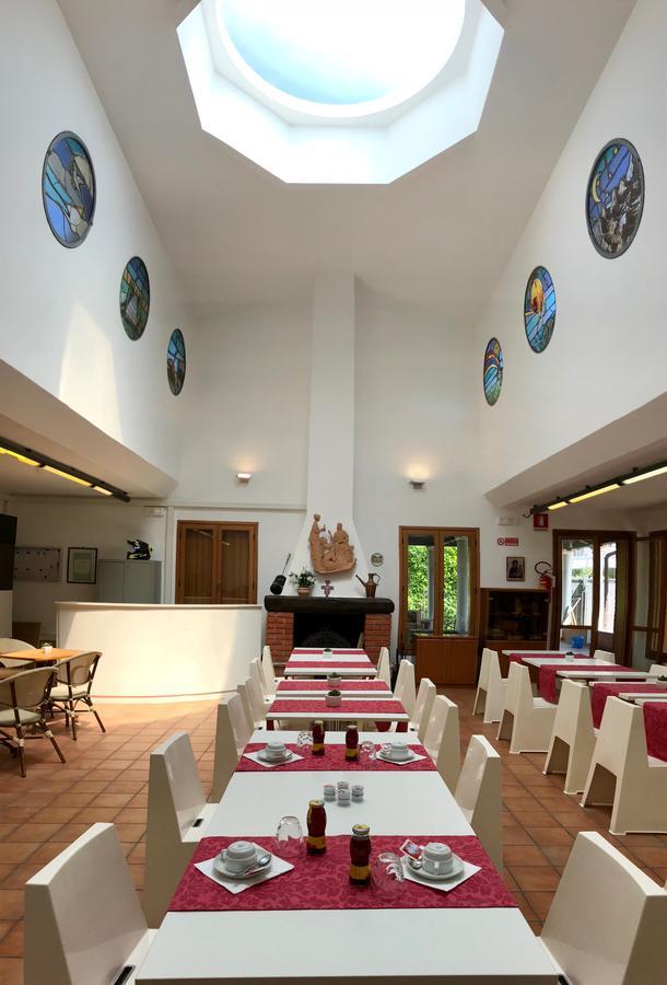 Maccagno Ostello Casa Emmaus מראה חיצוני תמונה