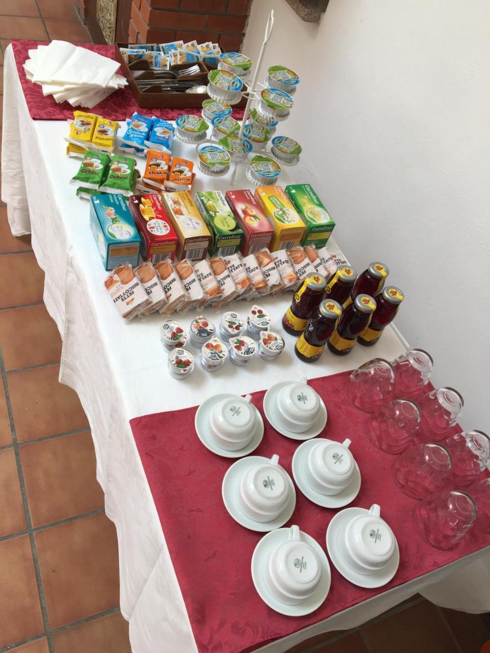 Maccagno Ostello Casa Emmaus מראה חיצוני תמונה
